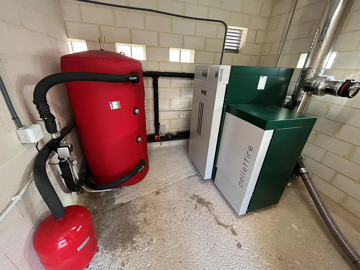 Instalación Caldera inteligente de biomasa