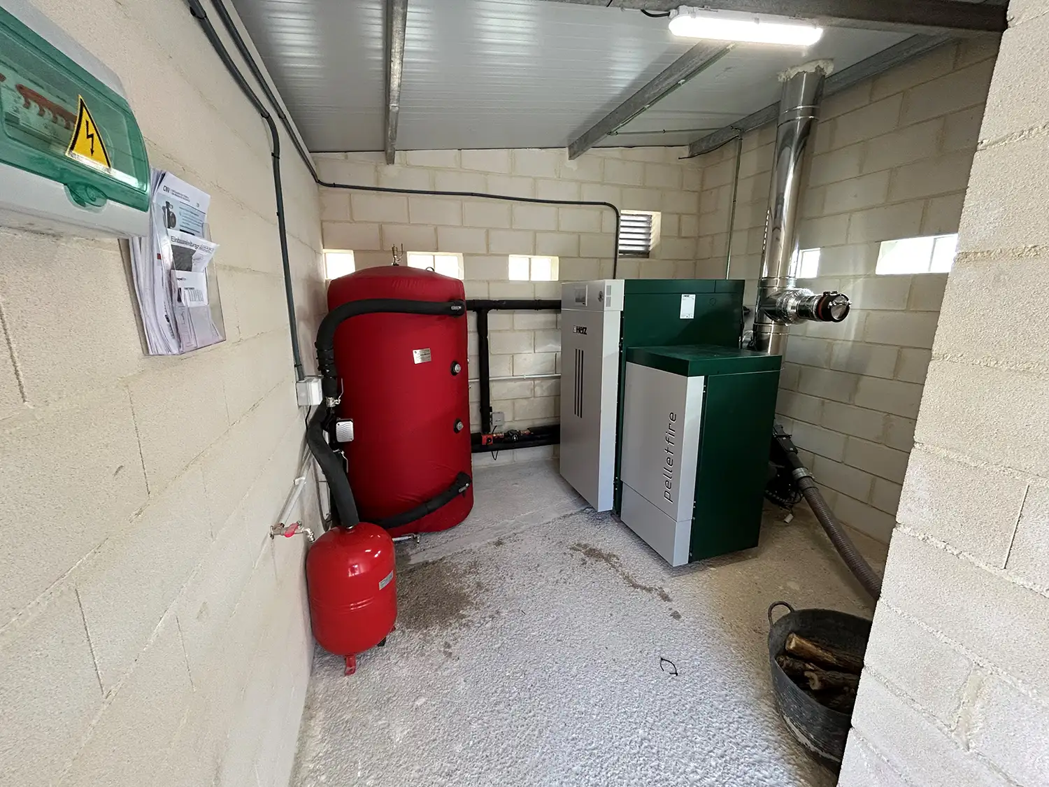 Caldera inteligente de biomasa